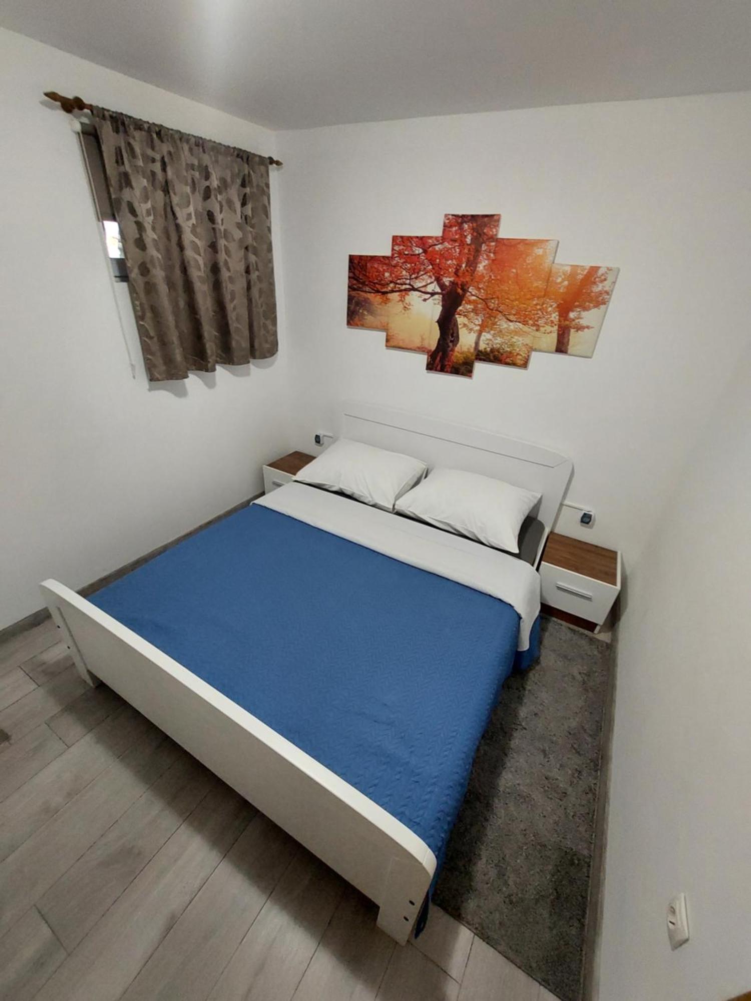 Guest House Neno Ogulin Extérieur photo
